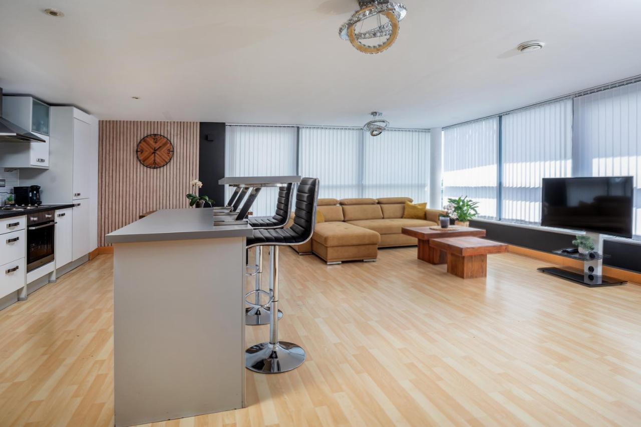 Leeds Most Stunning Penthouse! - Sleeps 8 Apartamento Exterior foto